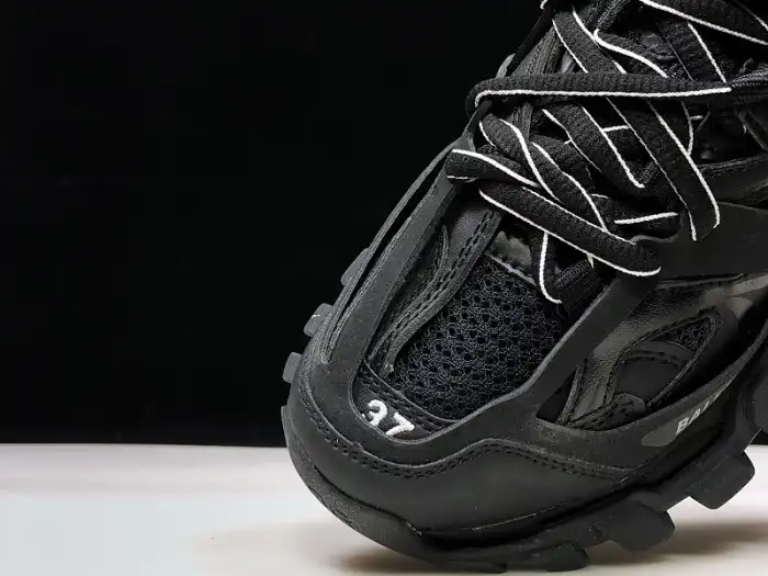 Rep 【Free Shipping】 BLCG TRACK TRAINER 'TRIPLE BLACK' 542023 W1GB1 1000 0124