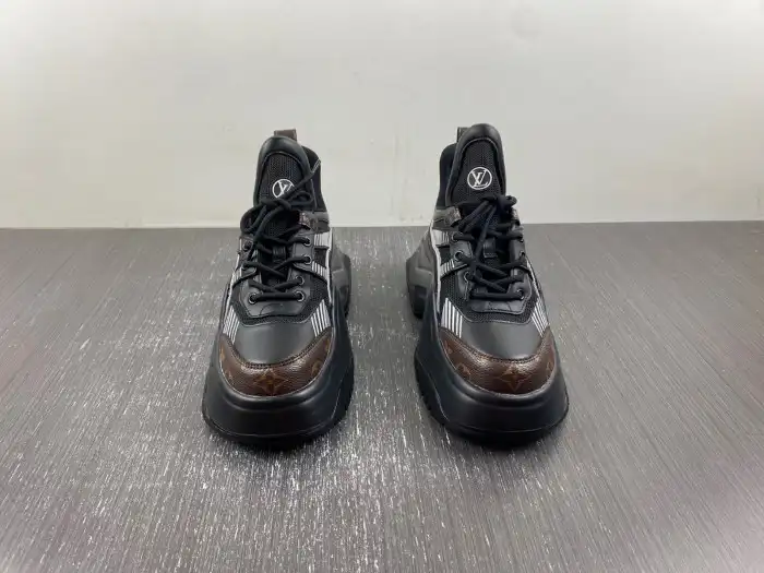 Reps 【Free Shipping】 LV Archlight Sneakers 0130