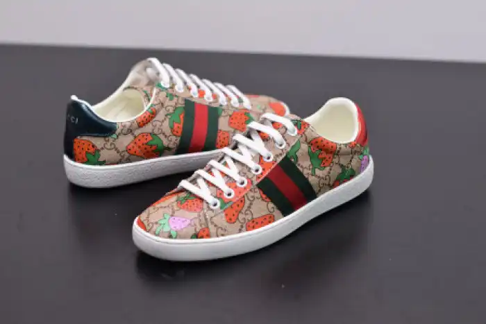 Reps 【Free Shipping】 GUCC ACE EMBROIDERED LOW-TOP SNEAKER 431920 DOPEO 9064 0125