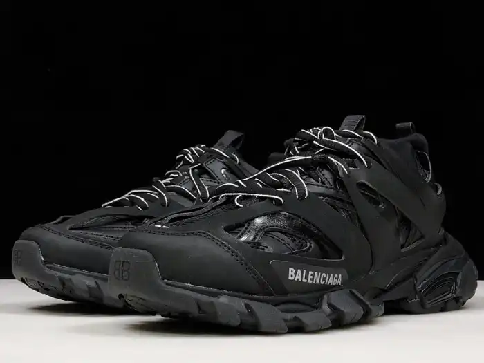 Rep 【Free Shipping】 BLCG TRACK TRAINER 'TRIPLE BLACK' 542023 W1GB1 1000 0124