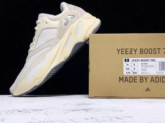 Reps 【Free Shipping】 Adidas Yeezy Boost 700 Analog EG7596 0112