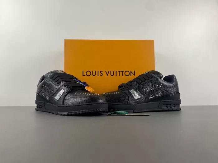 Rep 【Free Shipping】 LV TRAINER SNEAKER 24121003 0115