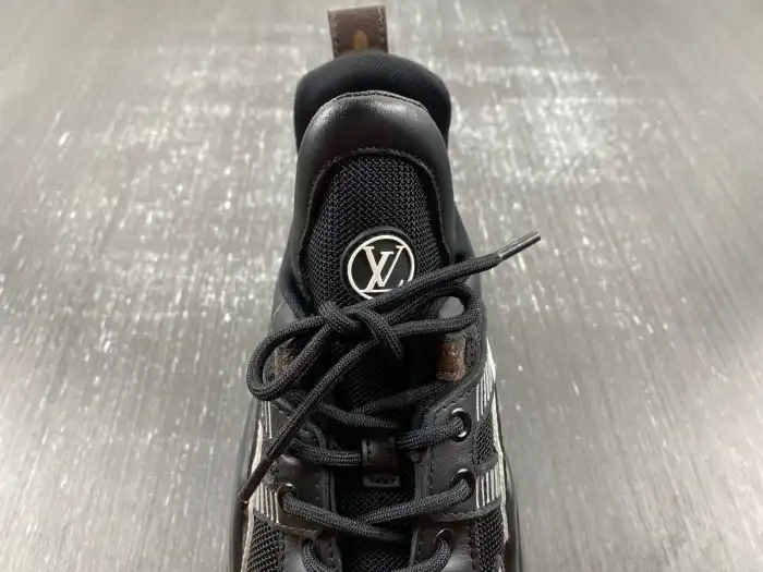 Reps 【Free Shipping】 LV Archlight Sneakers 0130