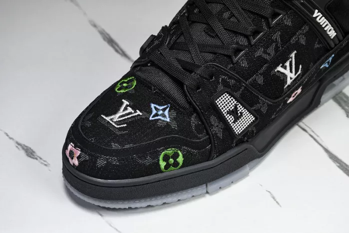 Cheap 【Free Shipping】 LV TRAINER SNEAKER 24111502 0115