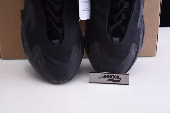 Cheap 【Free Shipping】 Adidas Yeezy Boost 700 MNVN Triple Black FV4440 0112