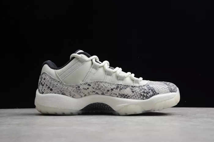 Cheap 【Free Shipping】 Air Jordan 11 Low SE Snake Light Bone CD6846-002 0113